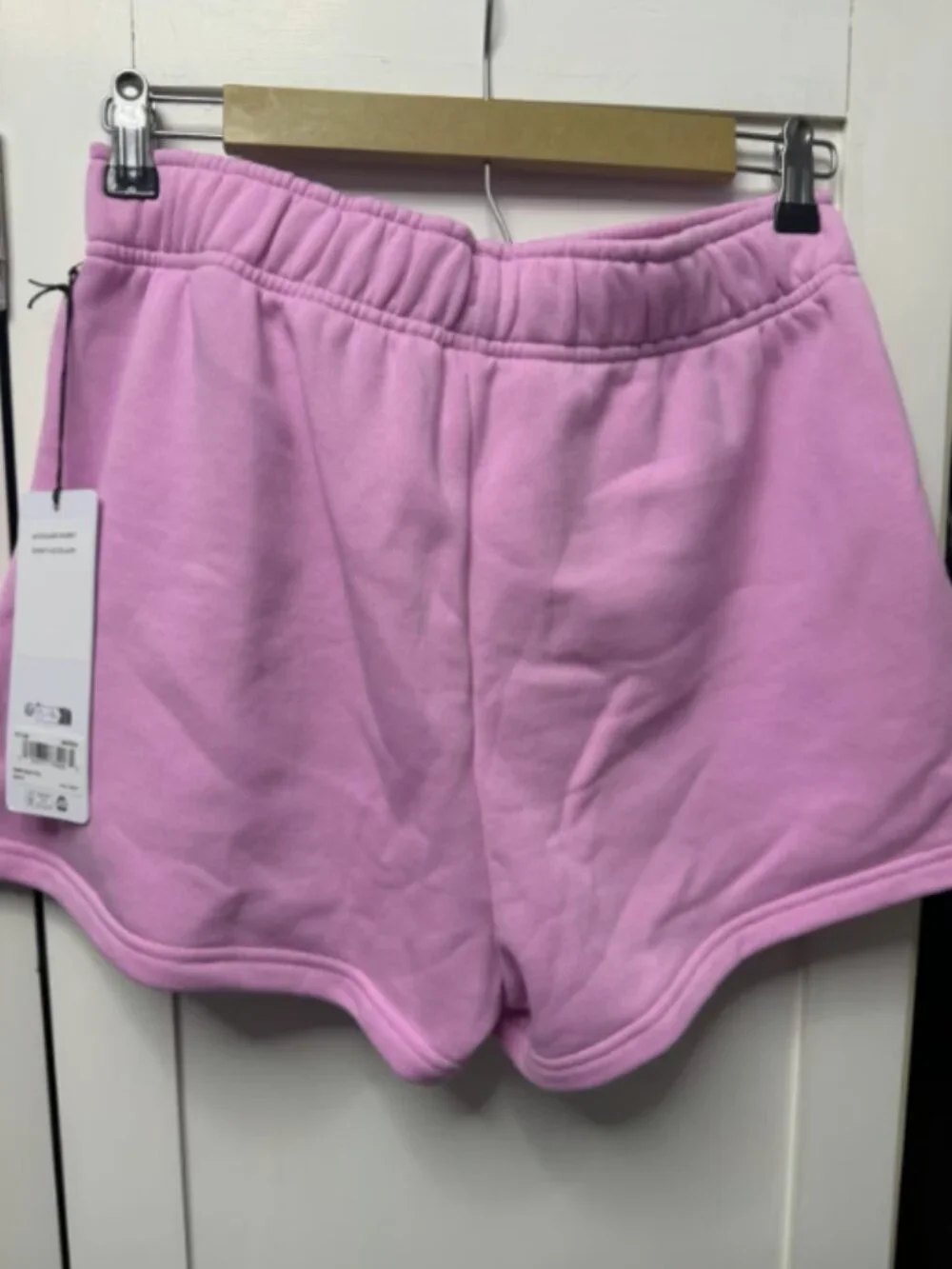 Alo Yoga accolade shorts pink S